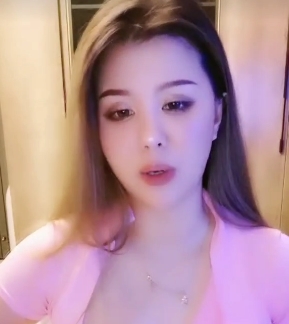 p站私拍一毛不拔粉嫩女孩