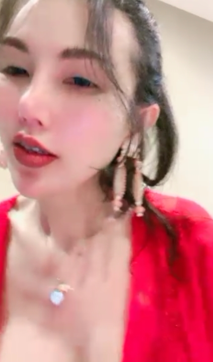 快手主播合集：397g视频荤素压缩包下载