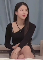 神似奶茶妹的清纯舞蹬，商学院转载搬运，1V744M百度盘