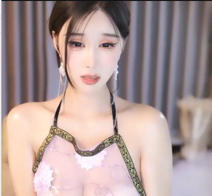 CC小恩雅定制剧情自拍视频，金莲与武松故事精彩表演，观看下载