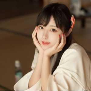 绝美主播梦菲桐香：浮力姬散播定制视频合集1V-604M