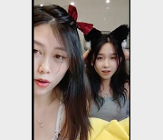 沓叶小妲己直播资源:自拍6V-3.3G,时长54分钟,颜值高材生卖萌