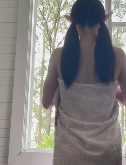 舞蹈练习生yoxi：60v10.9g视频收藏大增，百度点击量飙升