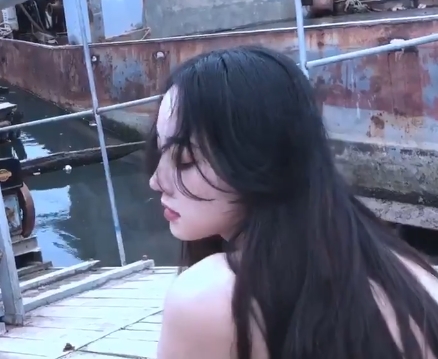 网红美女婕哥作品合集：可爱狐媚美少女的多面魅力