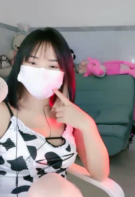 在校舞蹈生+优优UU+101v62.6g