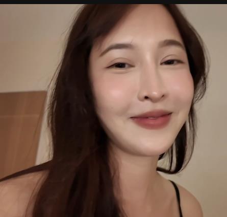 女网Hdeerlong甜美王者合集1V809M,男友陪玩,精彩模仿!