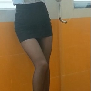 迷人美腿视频主播小丝CC视频数量227视频大小12.4克