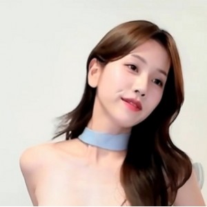 邢曦月付费福利合集：大罩杯眼睛妹，NV+16.5GB视频容量