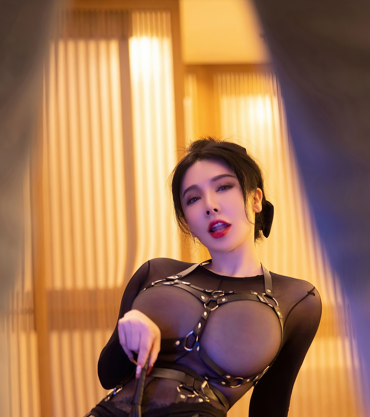 潘娇娇边缘名媛视频合集，尺度全开，5.8G精彩内容，收藏217次，百度热搜推荐