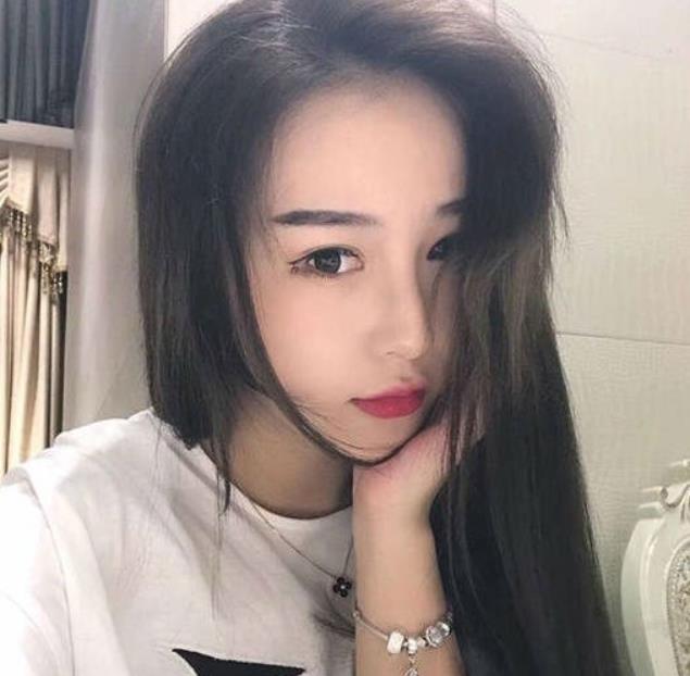 抖音人气主播杜雨含美足合集88V7.55G，青春甜美模特