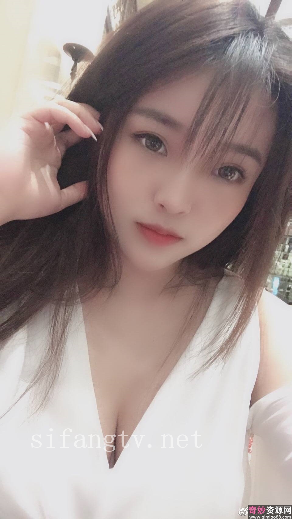 网红小乃包甜美合集50V30G，颜值与魅力并存