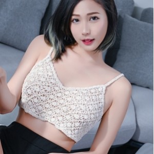 推特mio米欧靓女精选18部11G高挑诱人