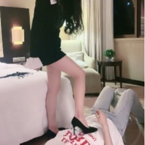 司宁青推特气质诱惑合集劲爆1部1.5G