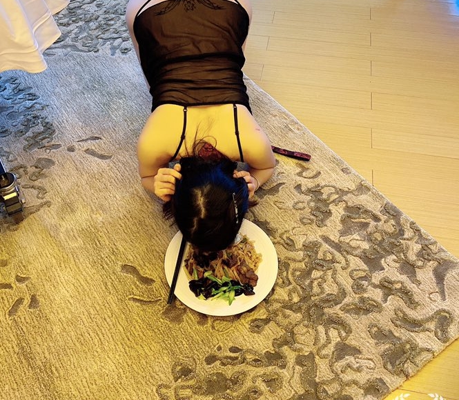 推特优雅金领63V指教实录3G珍藏金融巨鳄的私密游戏