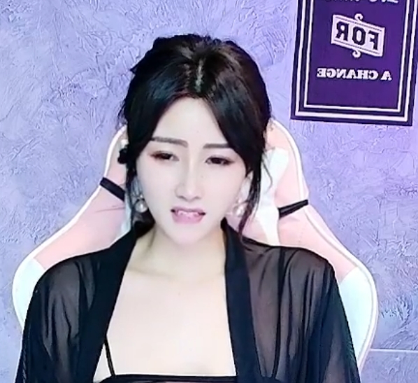 hhkkuu123劲爆御姐推特视频76部78G