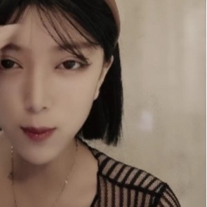 小草莓诱人互动视频半糖3部3.96G丰满精彩