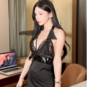 秀人网周于希作品定制67V蜜桃臀收藏85.6G火辣曲线