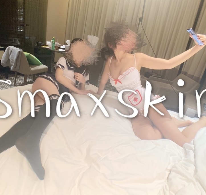 推特Smaxskin私房视频38部1.4G超敢拍