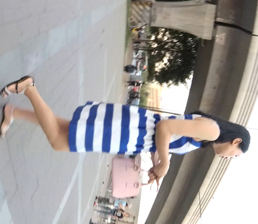 22部街拍机场地铁CD48G诱人某社区