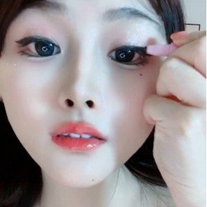 火辣小优嫩模22部25G推特合集太顶了