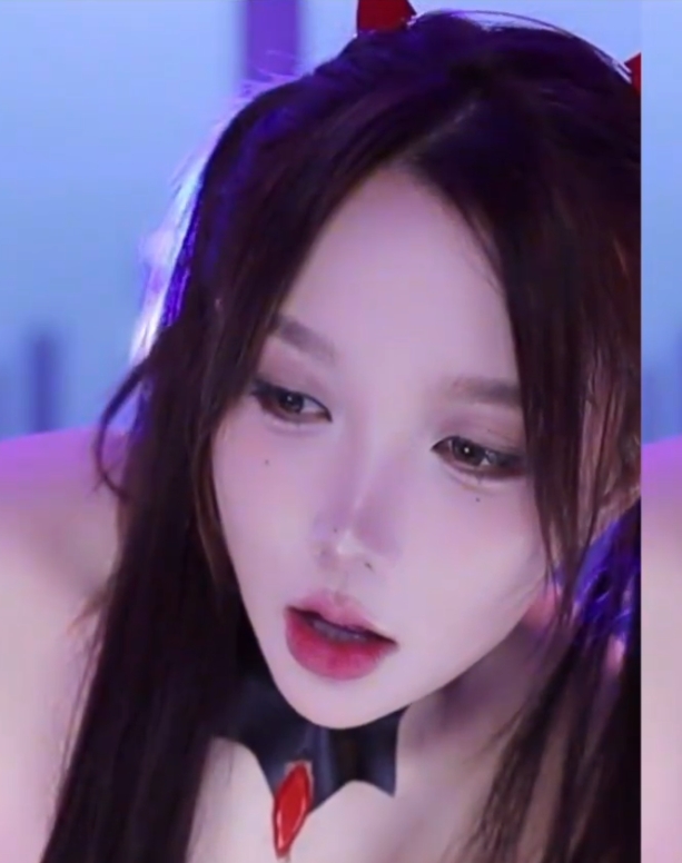 斗鱼米娜minana呀35部热舞视频合集10G太顶了