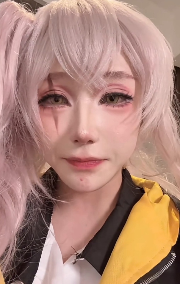 小恶魔婉莹大王万圣节伪娘视频546MB绝了