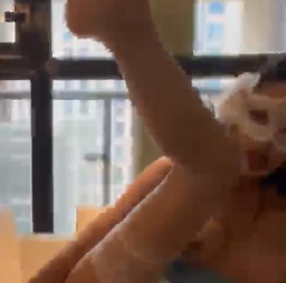 某推妹子与闺蜜互拍优质资源