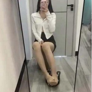 超绝某处小狐狸圈内私拍福利9部249M