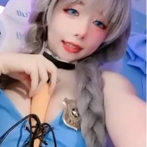网红新秀佳佳拖把抖音私密作品合集5.8g挺会扭