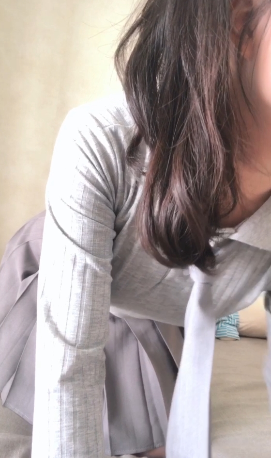 白桃少女瑶瑶居家实录69V大合集95.8G纯欲天花板