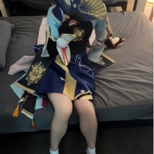 红衣服小姐姐乖乖女约会实录1V397M饱满诱人