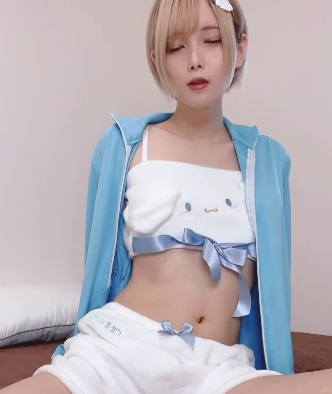 741M秋月真凌网盘伪娘视频8部实在媚人